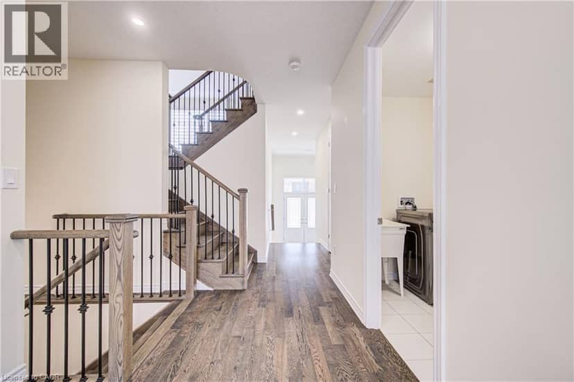 407 DOLMAN Street — photo 9 of 40
