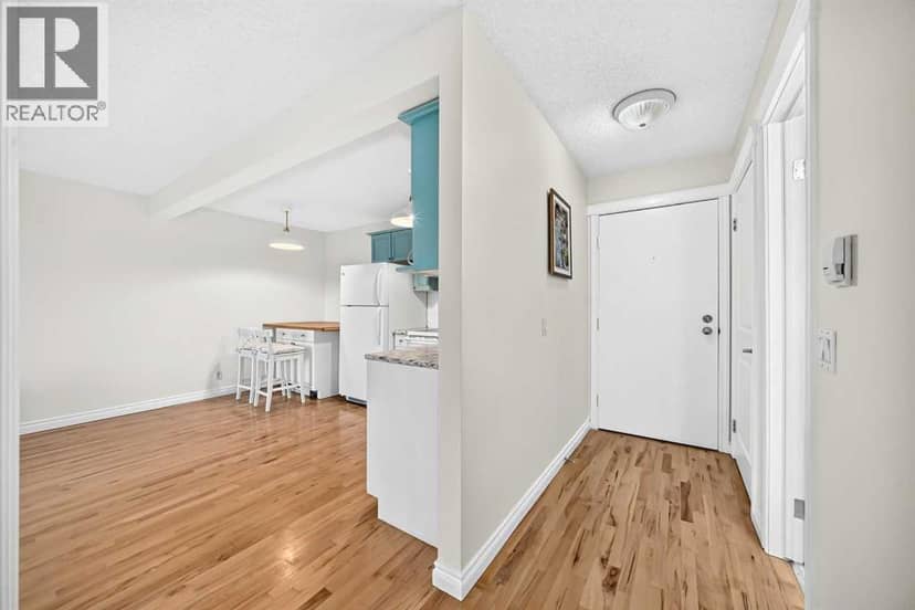 404, 222 5 Avenue NE — photo 38 of 39