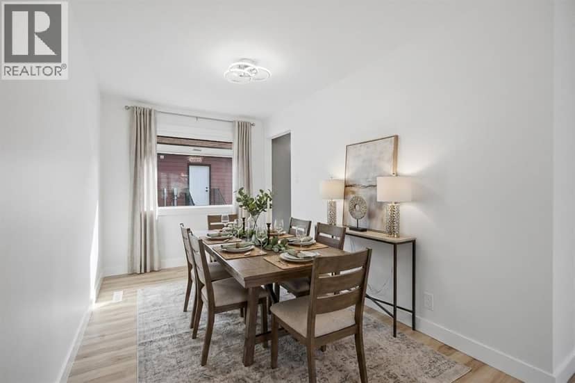 4824 Claret Street NW, Calgary, photo 3
