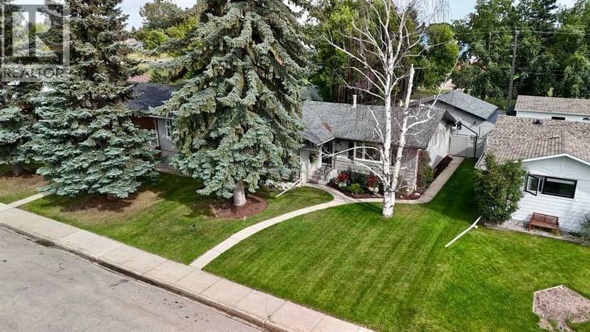 3317 44A Avenue, Red Deer, photo 3