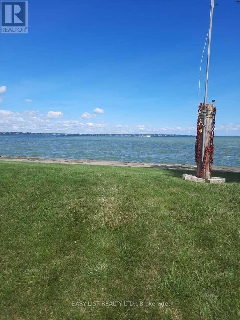 11430 Riverside Drive E, Windsor, photo 8