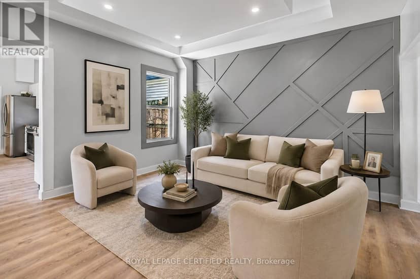 176 Emerald Street N, Hamilton, photo 8