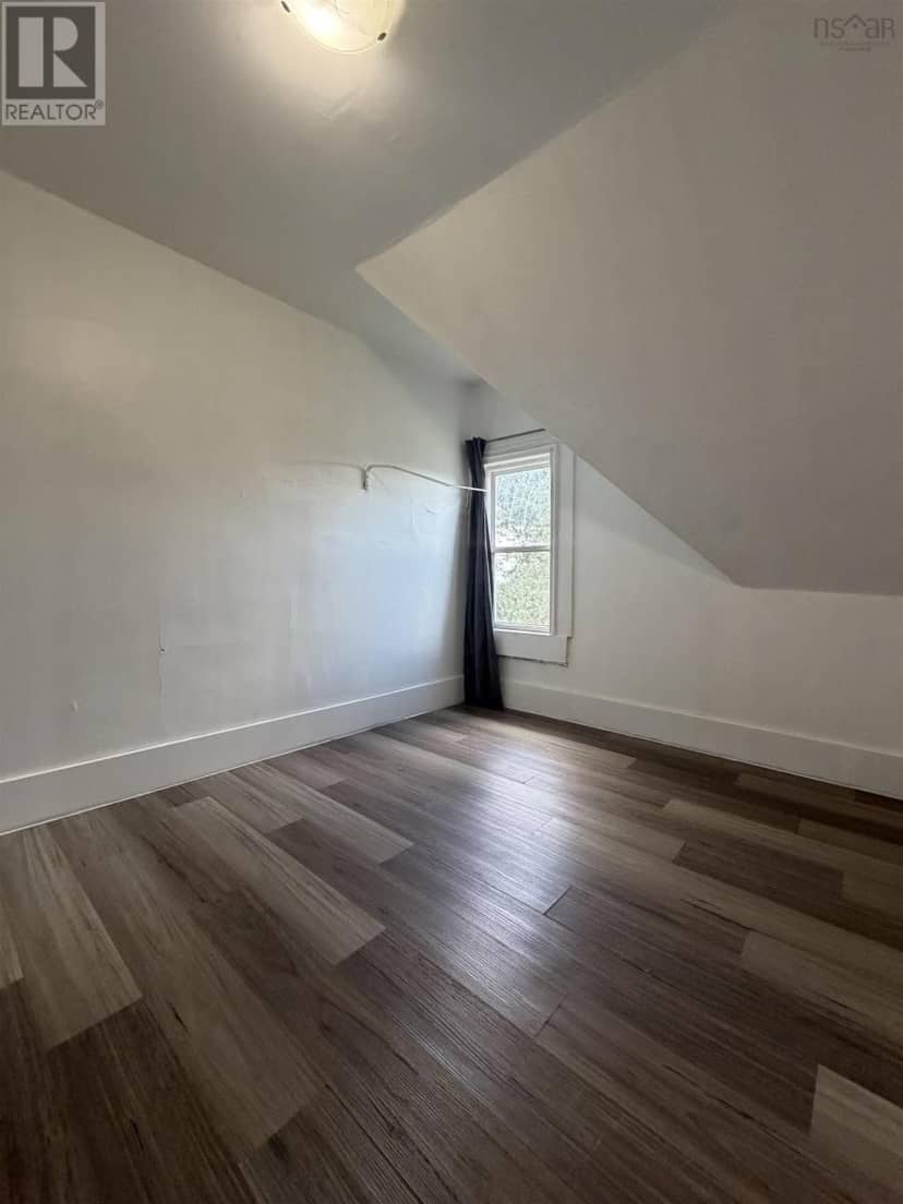 15 Winona Street — photo 19 of 19