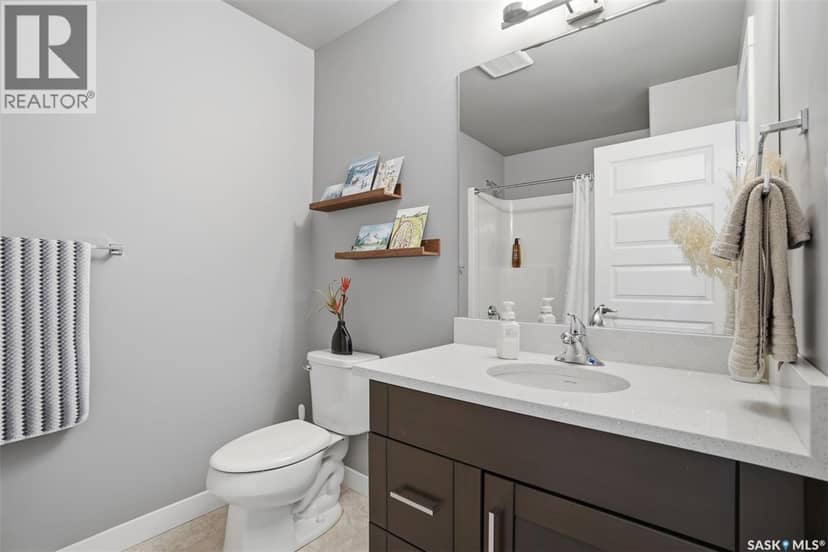 11 510 Kloppenburg CRESCENT — photo 13 of 25