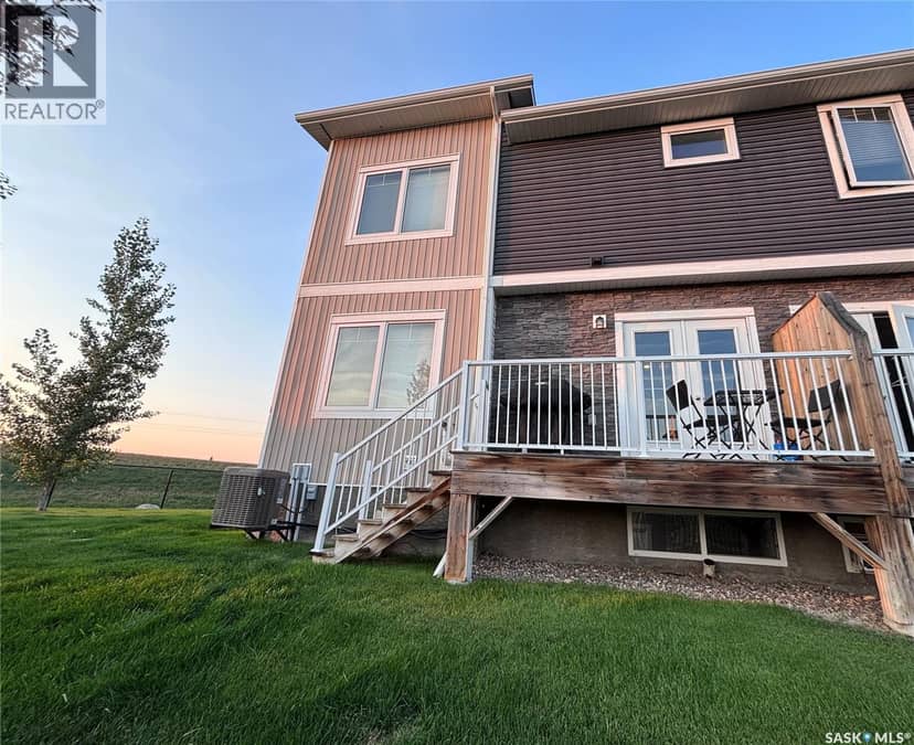 11 510 Kloppenburg CRESCENT — photo 21 of 25