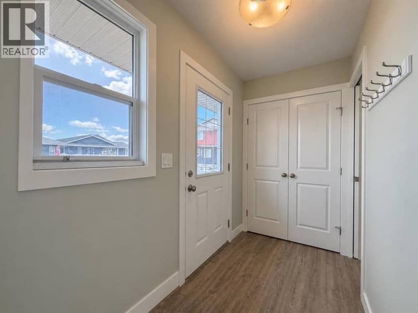 108, 6300 58A Street, Rocky Mountain House, photo 3