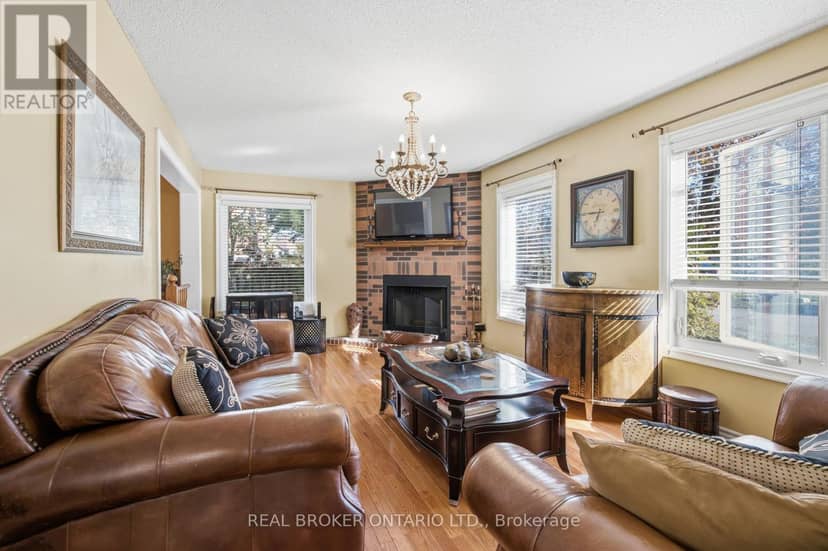 5683 Shillington Drive — photo 12 of 40