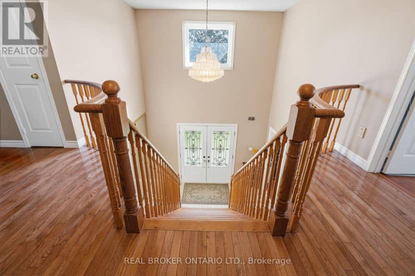 5683 Shillington Drive — photo 21 of 40