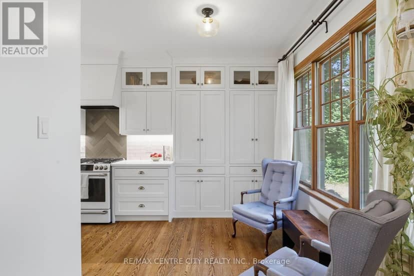 102 Walnut Street — photo 18 of 40