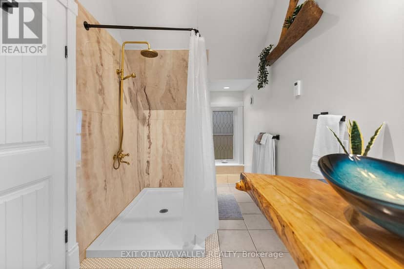 1739 Beachburg Road — photo 29 of 40