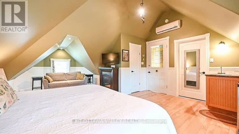 1739 Beachburg Road — photo 30 of 40