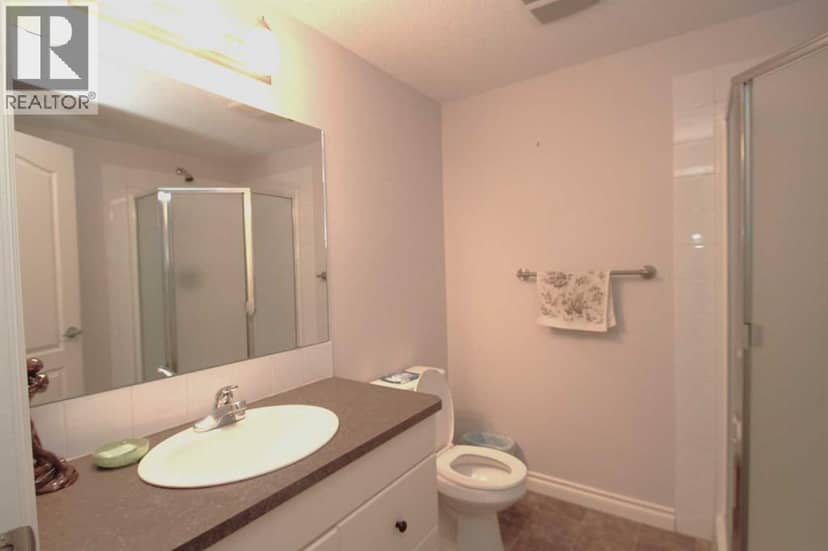 114, 6 Michener Boulevard, Red Deer, photo 5