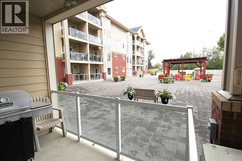 114, 6 Michener Boulevard — photo 20 of 28
