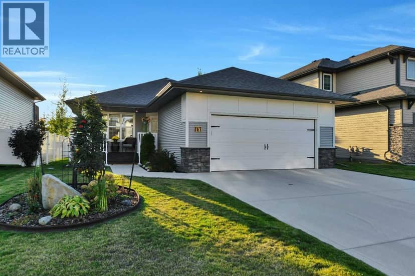 18 Traynor Close, Red Deer
