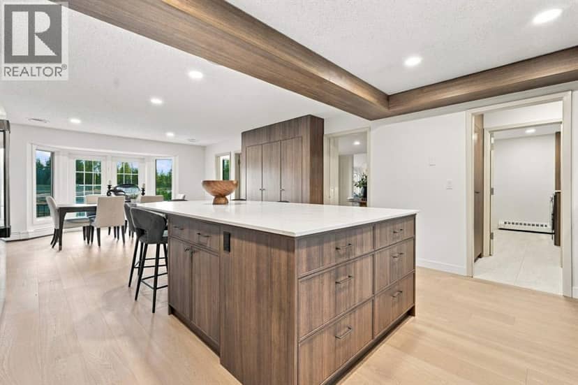 1008 Shawnee Drive SW — photo 11 of 40