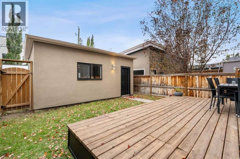 1937 44 Avenue SW — photo 30 of 36
