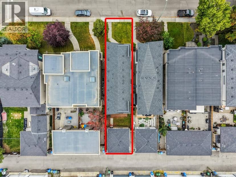 1937 44 Avenue SW — photo 32 of 36