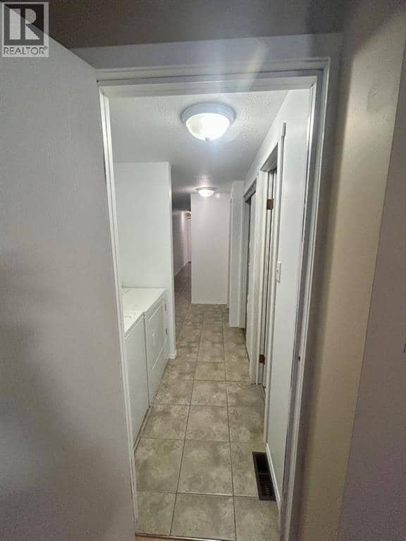 9115 101 Street — photo 20 of 36