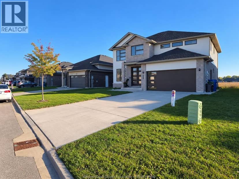 109 Kingsbridge Drive, Amherstburg, photo 2