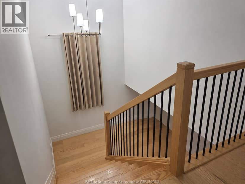 109 Kingsbridge Drive — photo 24 of 34