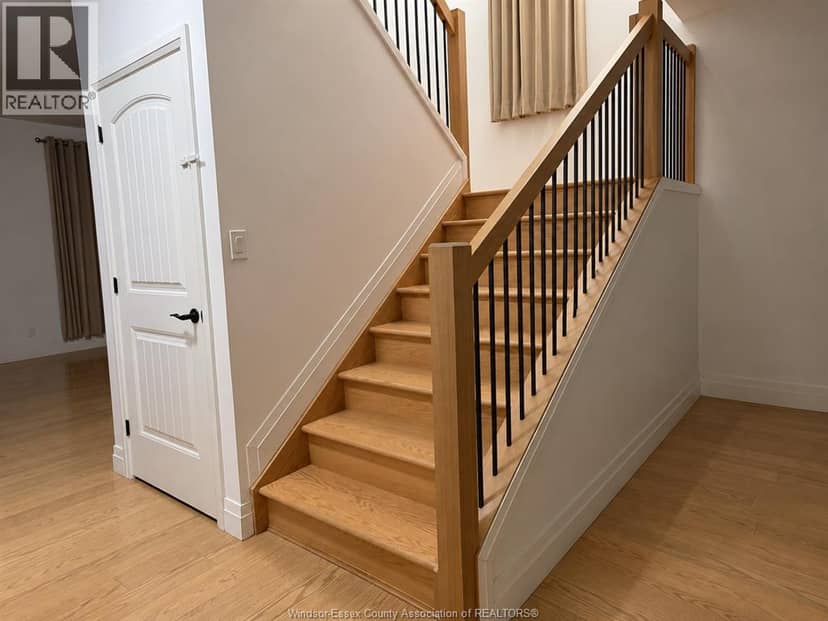 109 Kingsbridge Drive — photo 25 of 34
