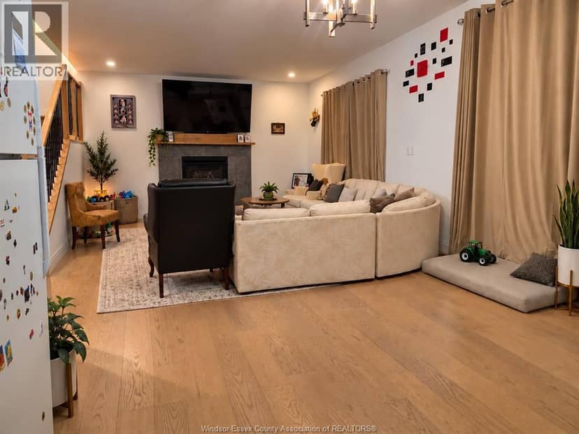 109 Kingsbridge Drive — photo 28 of 34