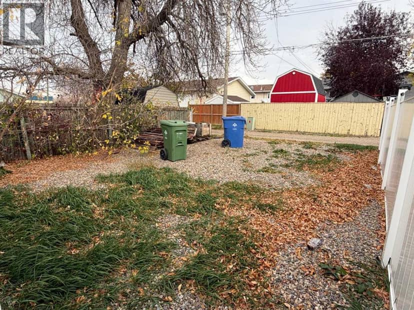 5218 42 Avenue S — photo 23 of 23