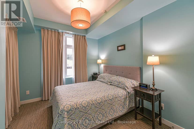 Suite 206 - 40 Horseshoe Boulevard — photo 13 of 37