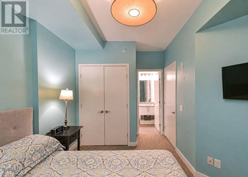 Suite 206 - 40 Horseshoe Boulevard — photo 15 of 37