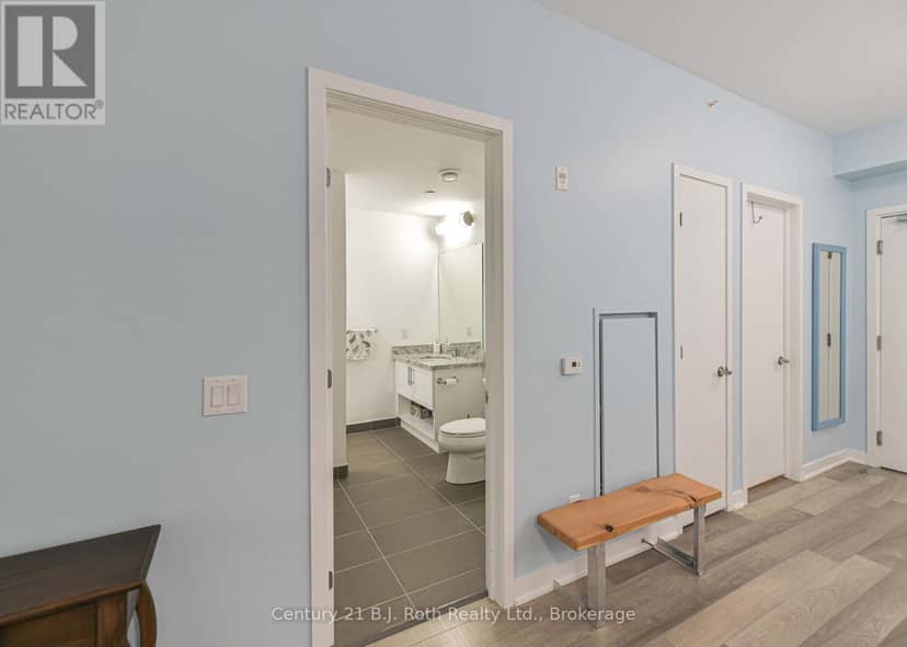 Suite 206 - 40 Horseshoe Boulevard — photo 17 of 37
