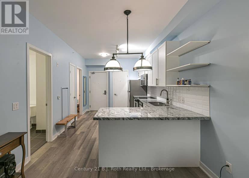 Suite 206 - 40 Horseshoe Boulevard — photo 9 of 37
