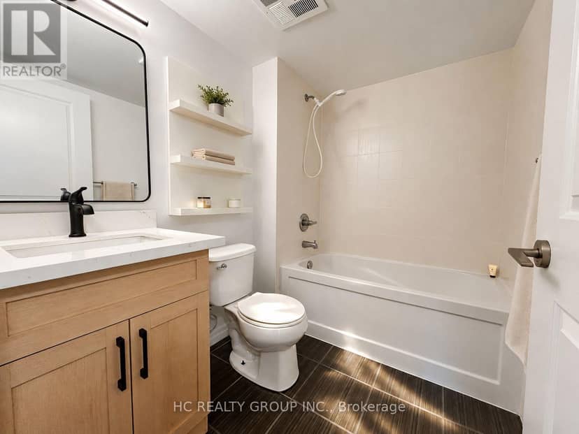 1811 - 2015 Sheppard Avenue E — photo 10 of 20