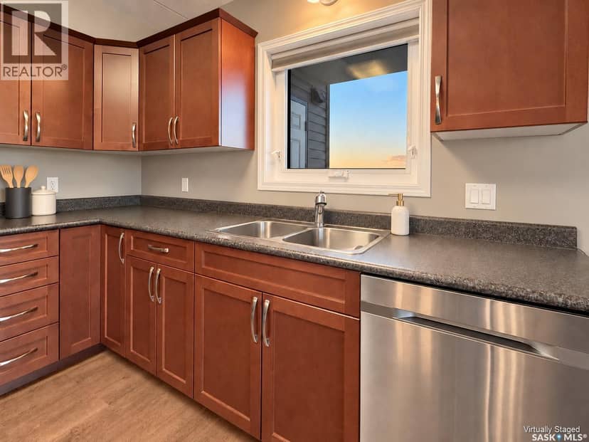 308 2426 Buhler AVENUE — photo 4 of 22