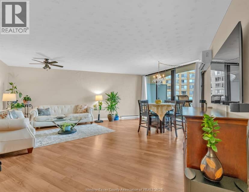 111 RIVERSIDE DRIVE East Unit# 1104 — photo 7 of 38