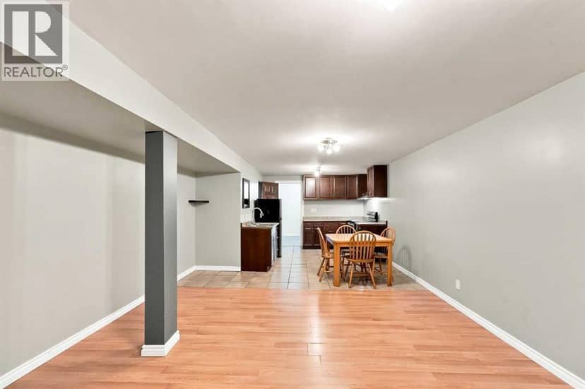 12 Anders Street — photo 17 of 33