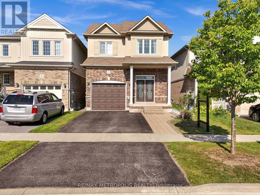 23 Gordon Cowling Street — photo 1 of 33