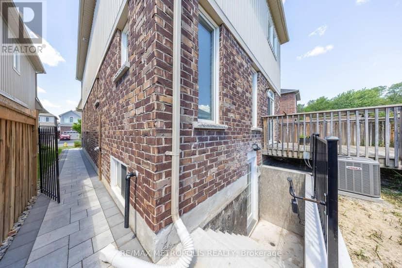 23 Gordon Cowling Street — photo 21 of 33