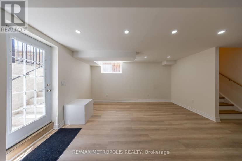 23 Gordon Cowling Street — photo 24 of 33