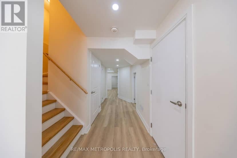 23 Gordon Cowling Street — photo 26 of 33