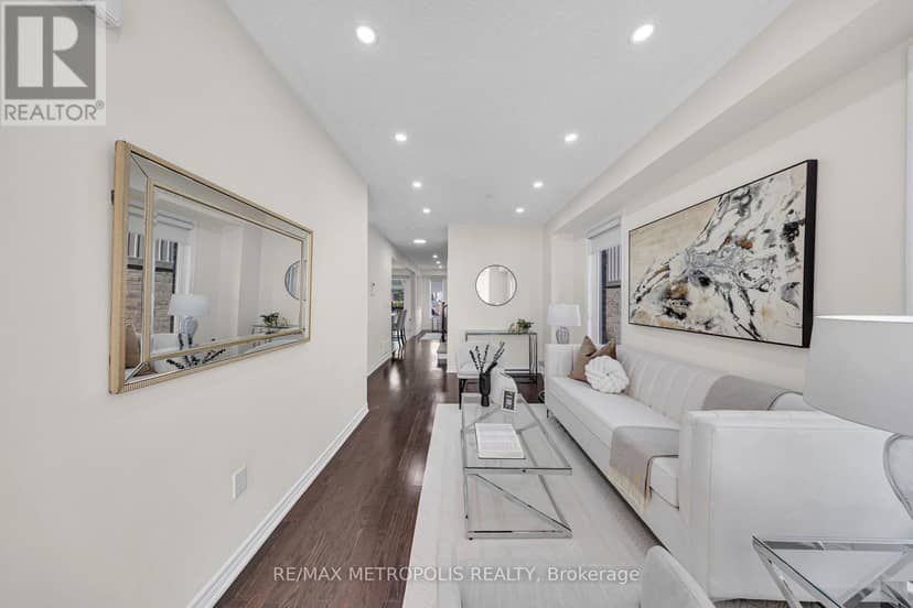 23 Gordon Cowling Street — photo 3 of 33