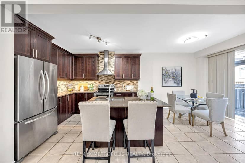 23 Gordon Cowling Street — photo 8 of 33