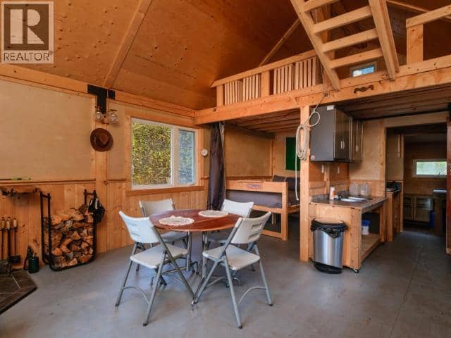 10 Tanglewood Lane — photo 11 of 33