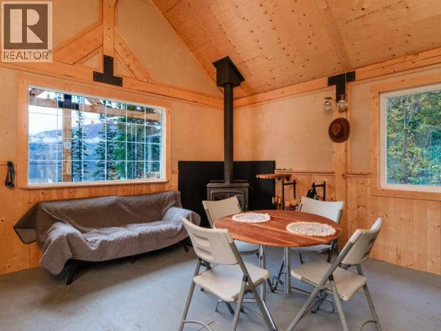 10 Tanglewood Lane — photo 12 of 33