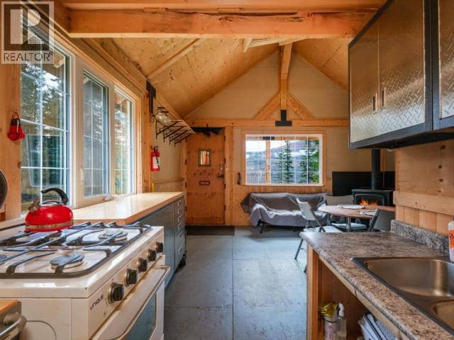 10 Tanglewood Lane — photo 19 of 33