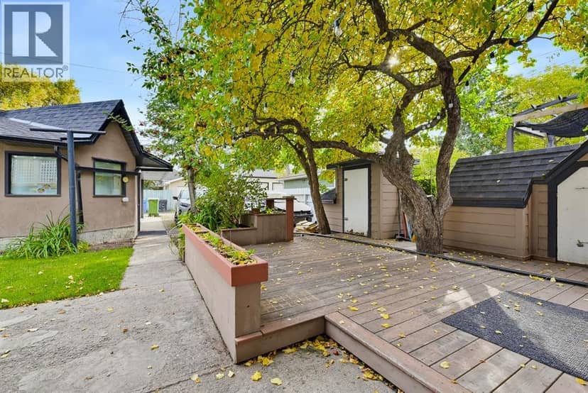 529 18 Avenue NW — photo 39 of 40