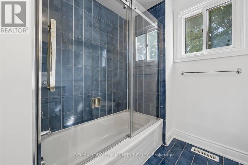 102 Edmund Seager Drive — photo 32 of 40