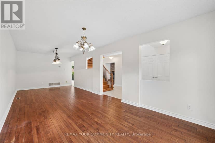102 Edmund Seager Drive, Vaughan, photo 7