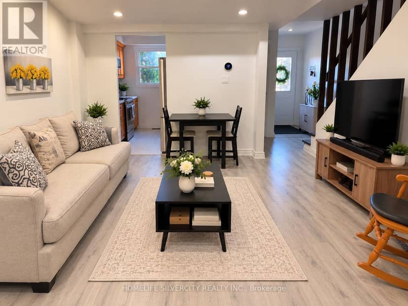 151 Thoms Crescent — photo 4 of 16