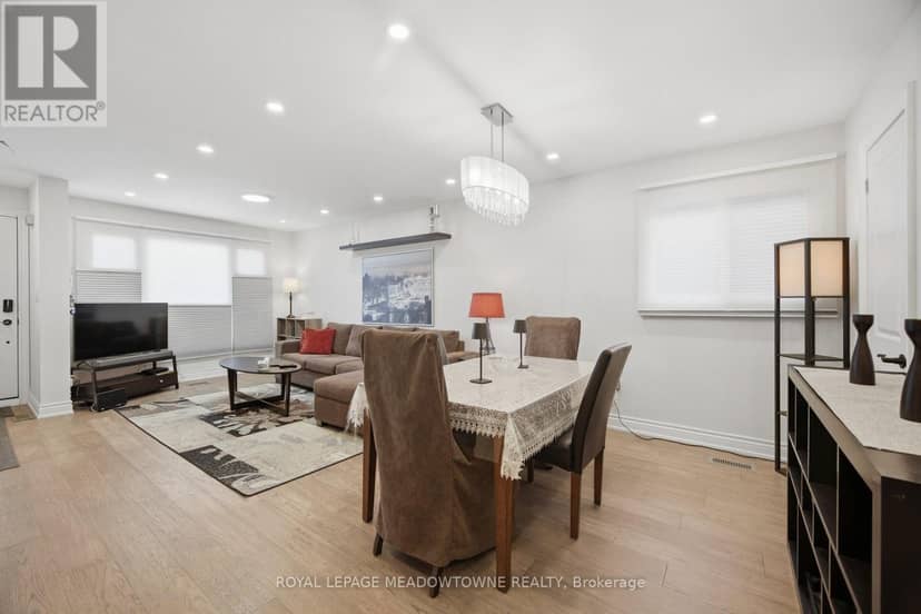 451 Westmoreland Avenue N — photo 10 of 40