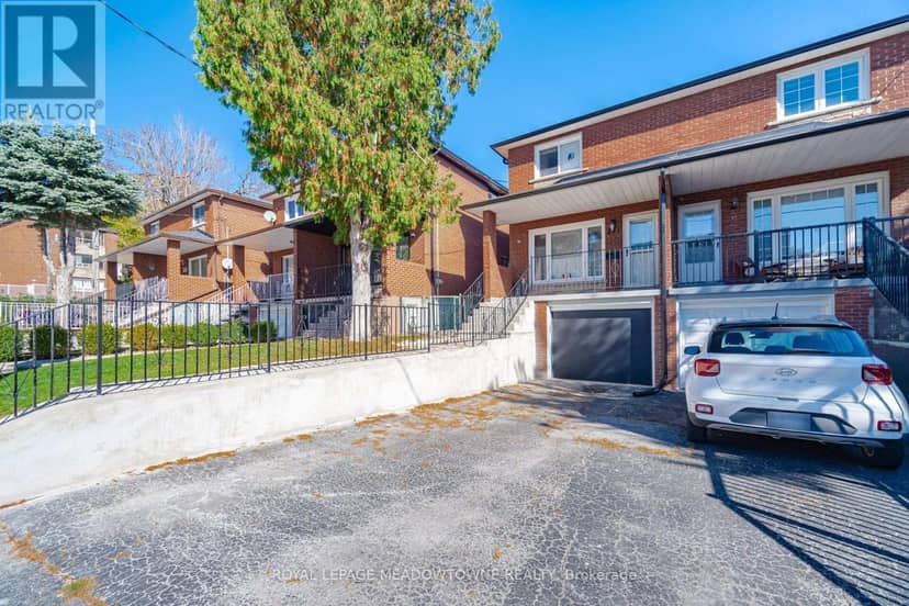 451 Westmoreland Avenue N, Toronto, photo 3